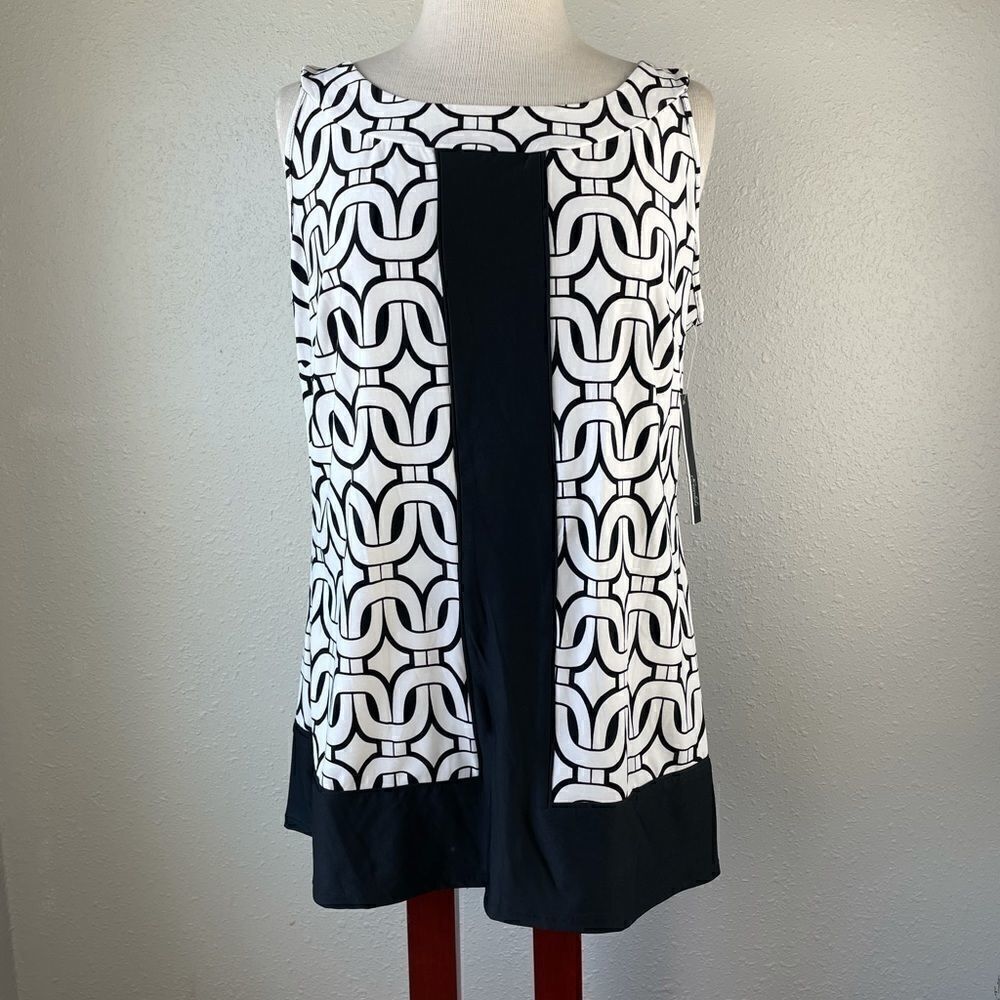 NWT Essentials by Milano Sleeveless Blouse Top